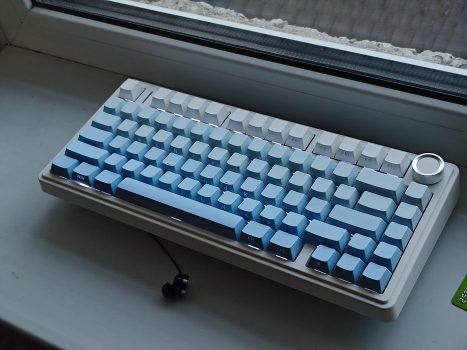 Aula f75 в идеале