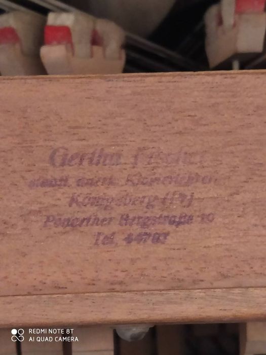 Продаётся  Антикварное Пианино в хорошем состоянии б/у