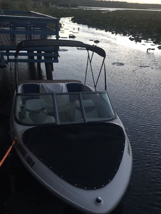 Vanzare barca Maxum 1800