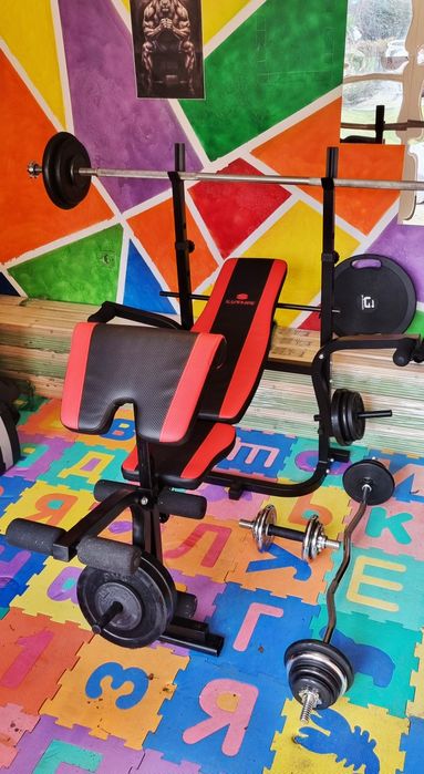 Комплект многофункционален  фитнес уред, лежанка с лостове