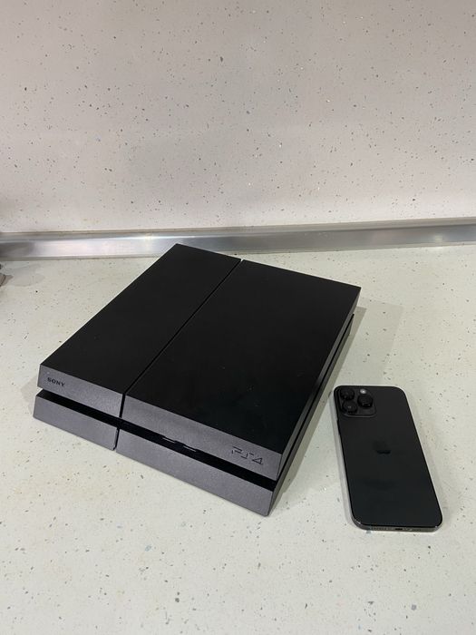 iPhone 14 pro max + ps4 1 TB