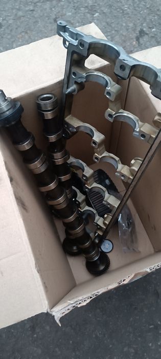 Axe cam,suport,pinion,tacheți audi A4 b8 2.0CAGA