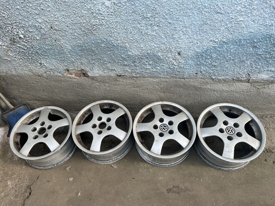 Jante aliaj pe 15 Borbet