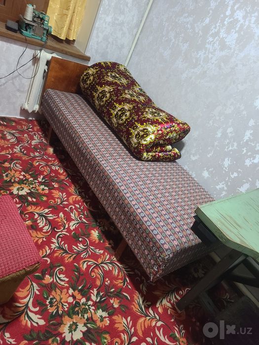 Односпальная кровать