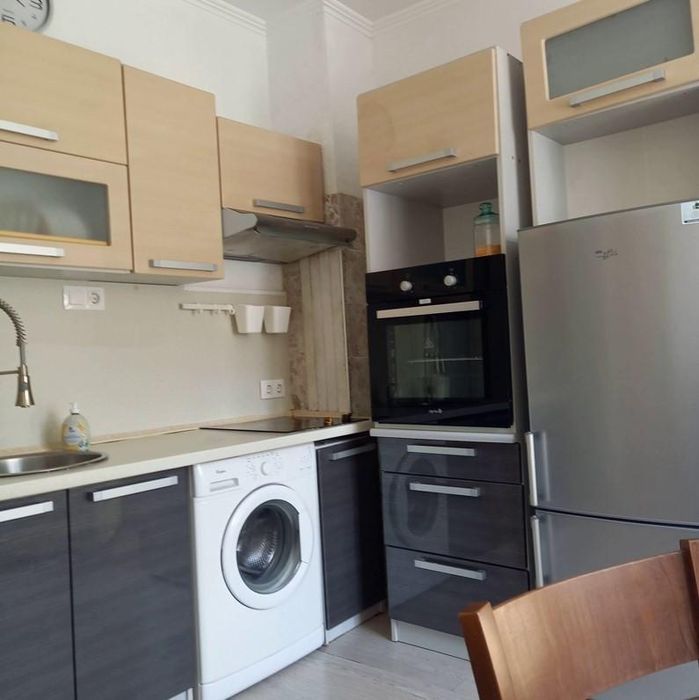 Продава се Двустаен апартамент в София, Център - 50 кв.м за 4600 €/кв.м - Снимка #1