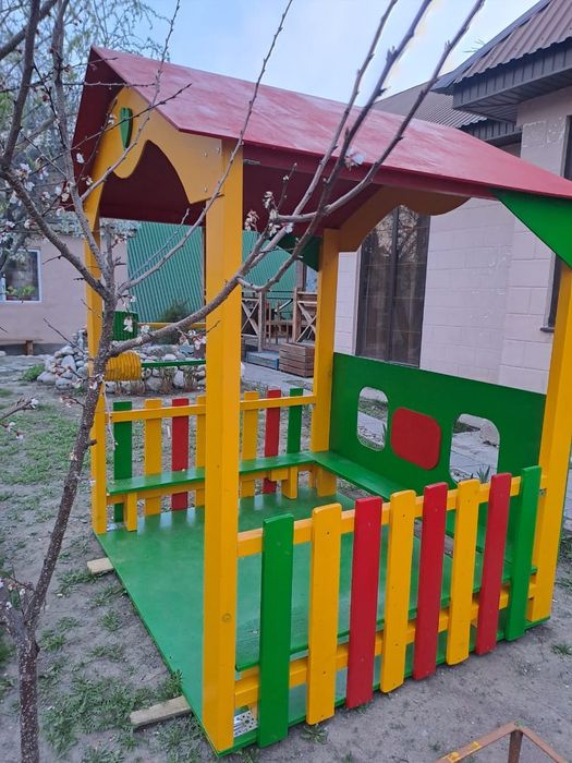 Продам детскую площадку
