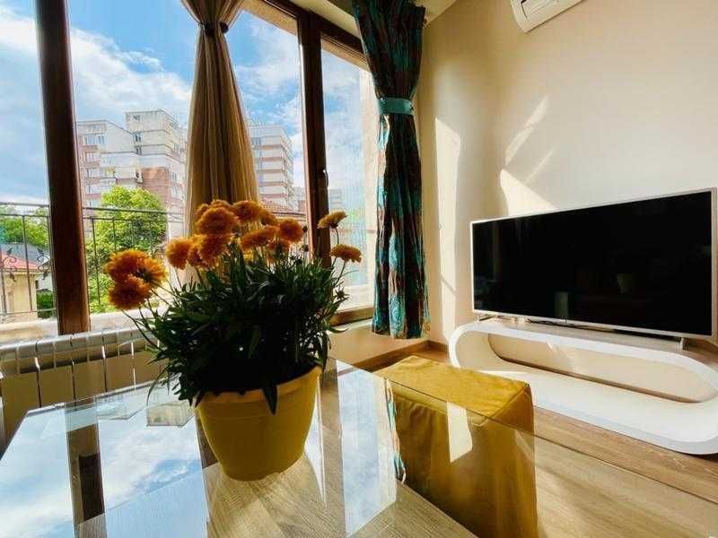 Продава се Тристаен апартамент в София, Слатина - 98 кв.м за 1909 €/кв.м - Снимка #4