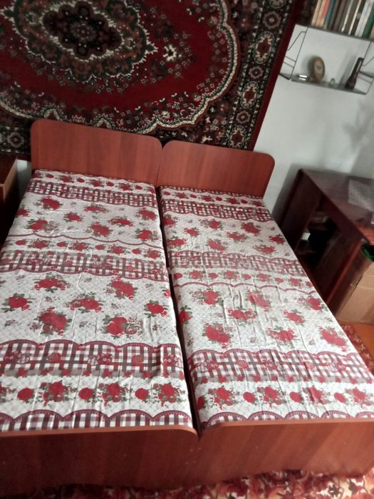Продам кровать 2×90