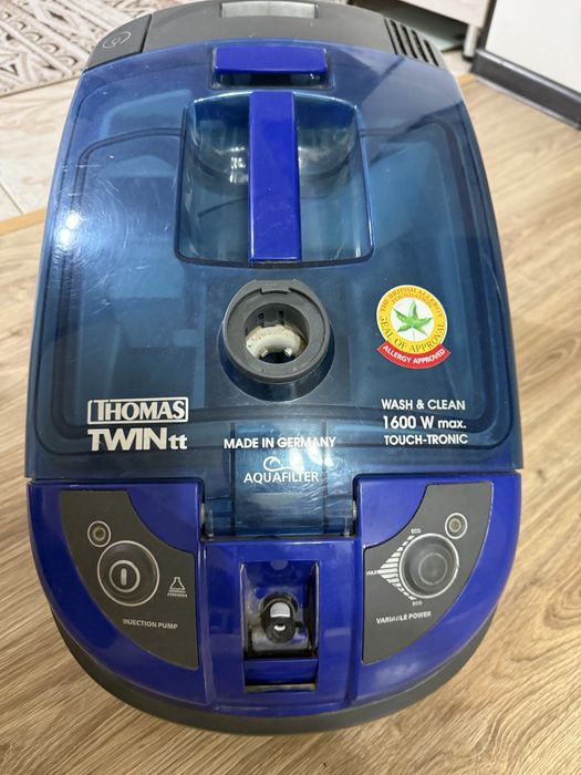 Продаю моющий Пылесос THOMAS