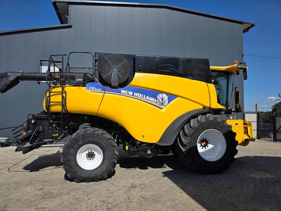 Combina agricola New Holland CR 9090 Elevation 4WD