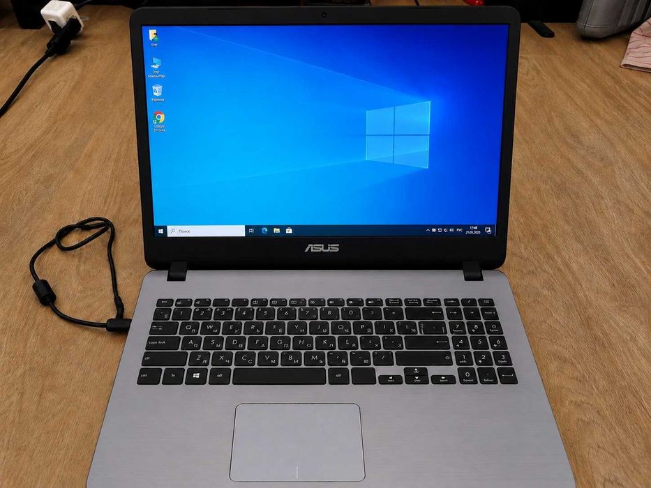 Игровой ноутбук Asus i3 6006U  MX110  Обмен 1000GB