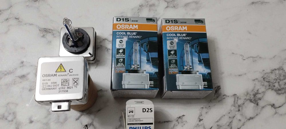 Becuri xenon D1S D2S OSRAM Cool Blue Philips XenStart 
Made in Germany