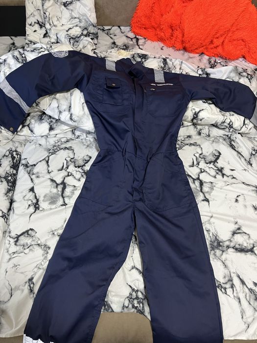 Продам спец одежду