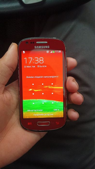 Samsung s3 mini .