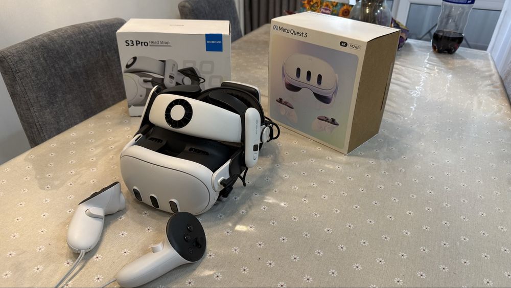 Продам VR очки Meta Quest 3 512 ГБ