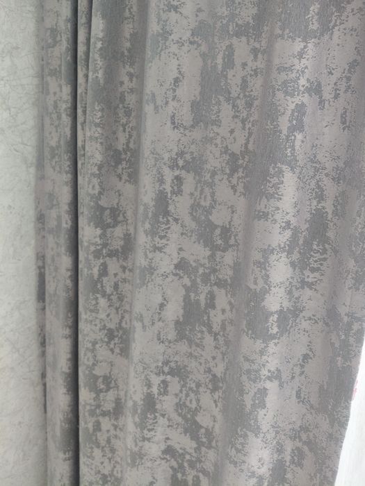 Продам тюль и шторы.