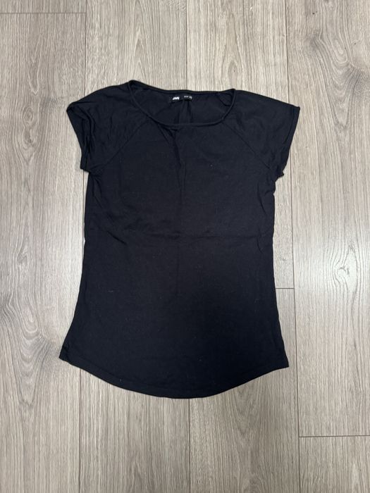 Tricouri marimea xs/s