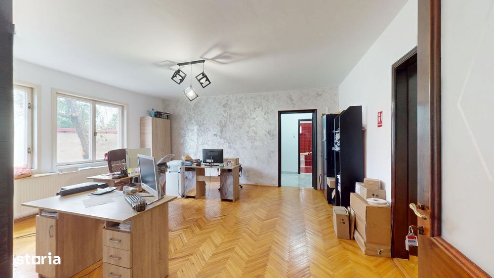 Vila spațioasă 13 camere, 350 mp utili, Dămăroaia,sector 1