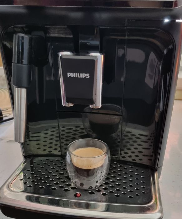 Espressor automat Philips seria 2200