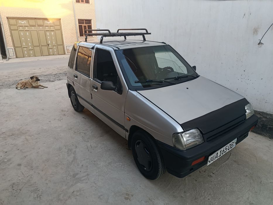Yaxshi xolatda tiko avtomobili hech qanday xarajati yuq