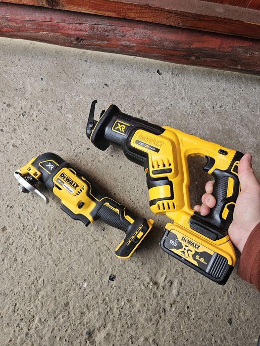 Fierăstrău Sabie Dewalt 18V  Brushless