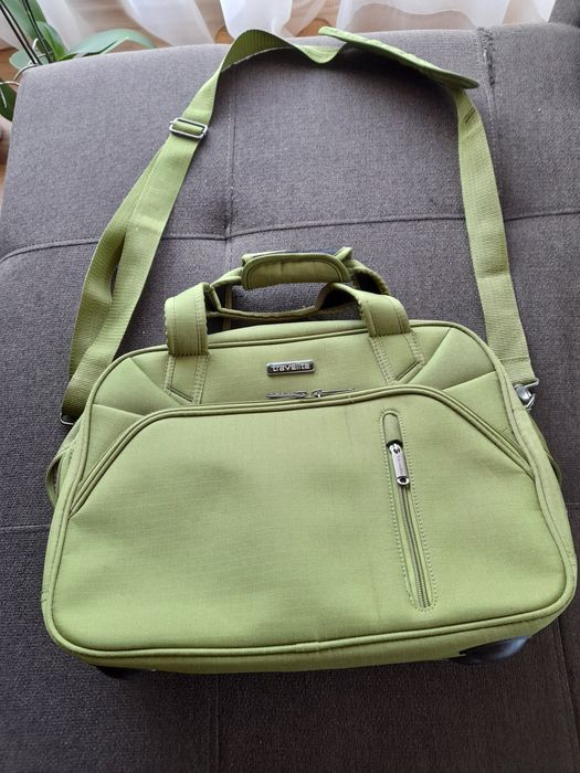 Geata de umăr si rucsac