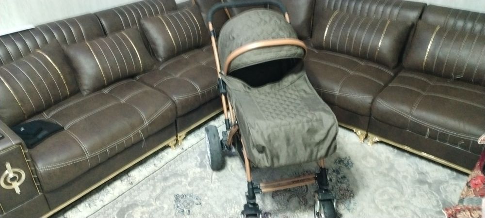 Коляска срочно продаётся