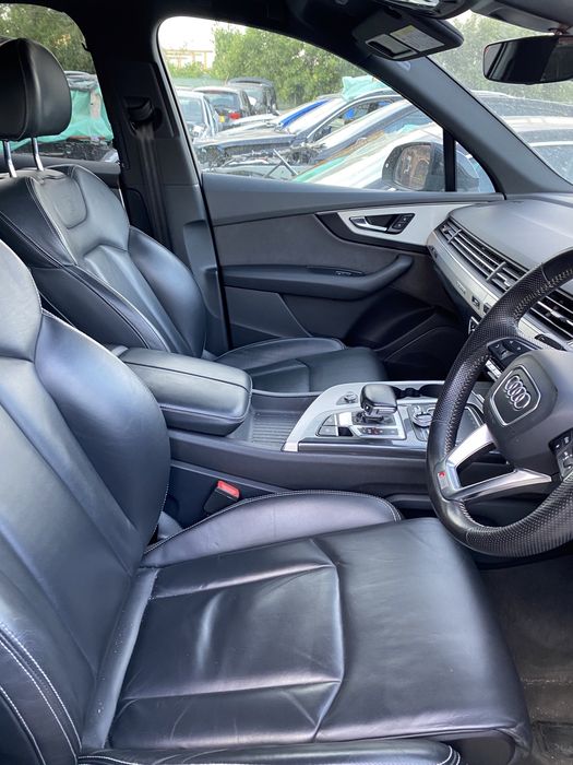 Haion cu lunetă Audi Q7 4M 3.0 tdi 2016