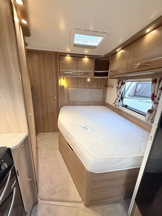 Rulota Bailey Pegasus Verona 2017 , centrala , motor mover , alko atc, cort , tv , panou solar etc