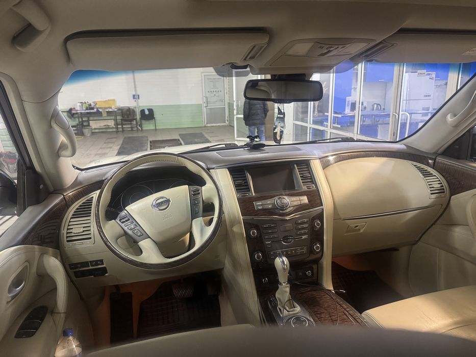Nissan patrol 2014