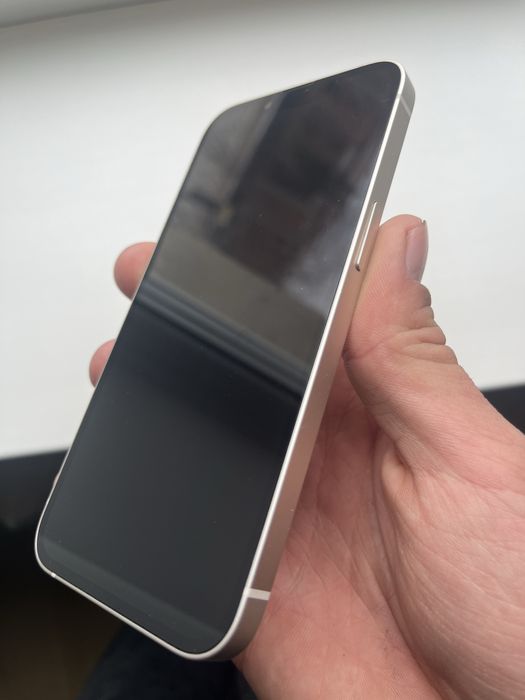 Продам iphone 13