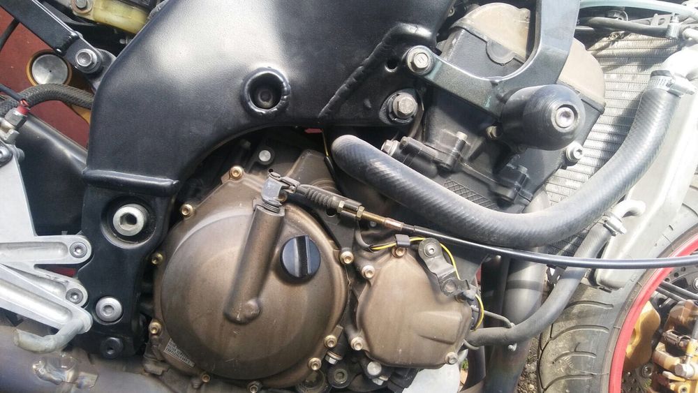 Kawasaki ER6N и ZX10R на Части
