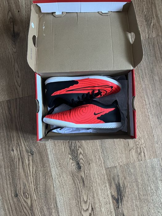 ghete fotbal nike phantom