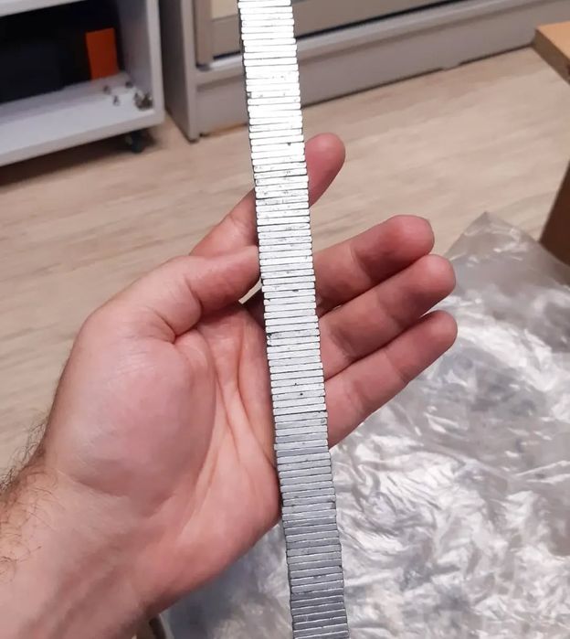 Мощные магниты 19х10х2мм