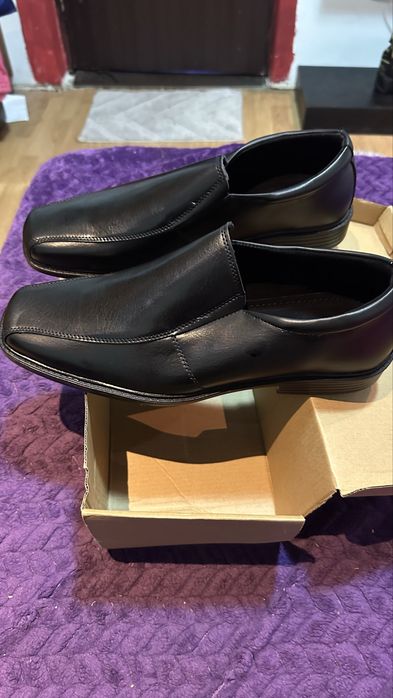 Pantofi barbati piele naturala noi in cutie