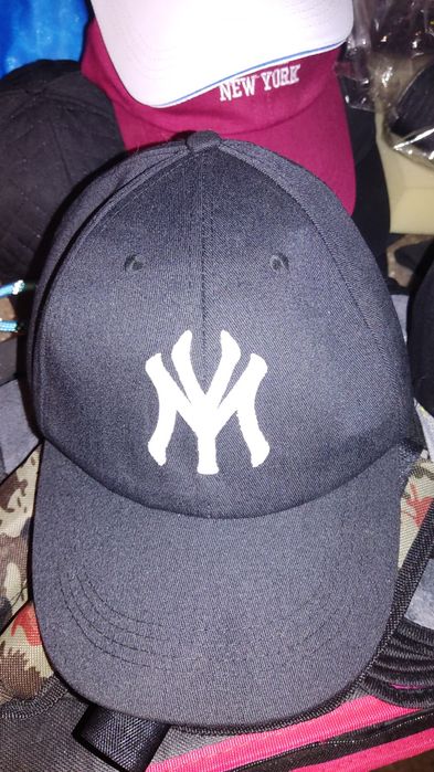 кепки летние разные