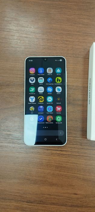 Samsung A26 5G 6 128 yangi 1 hafta ishlagan