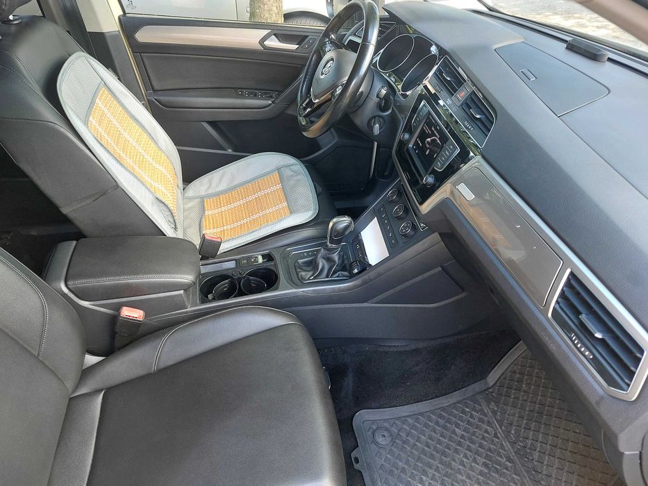 Volkswagen Touran automata