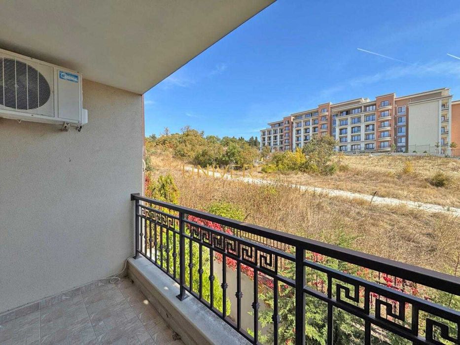 Продава се Двустаен апартамент в к.к. Слънчев бряг - 68 кв.м за 1273 €/кв.м - Снимка #10