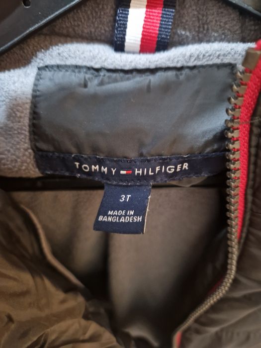 Детско яке,,Tommy Hilfiger"