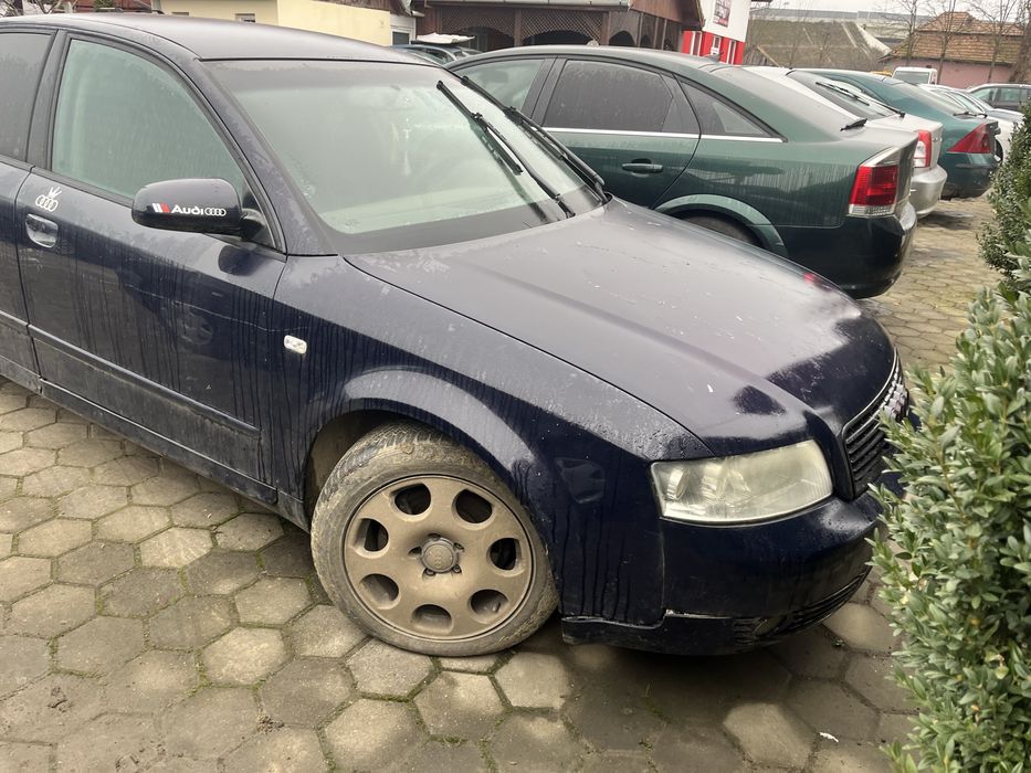 Piese audi a4 1,6 i