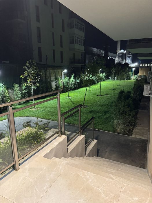 Apartament 2 camere Hils Titanium plus loc de parcare subteran Nou Superb — fotografia 1