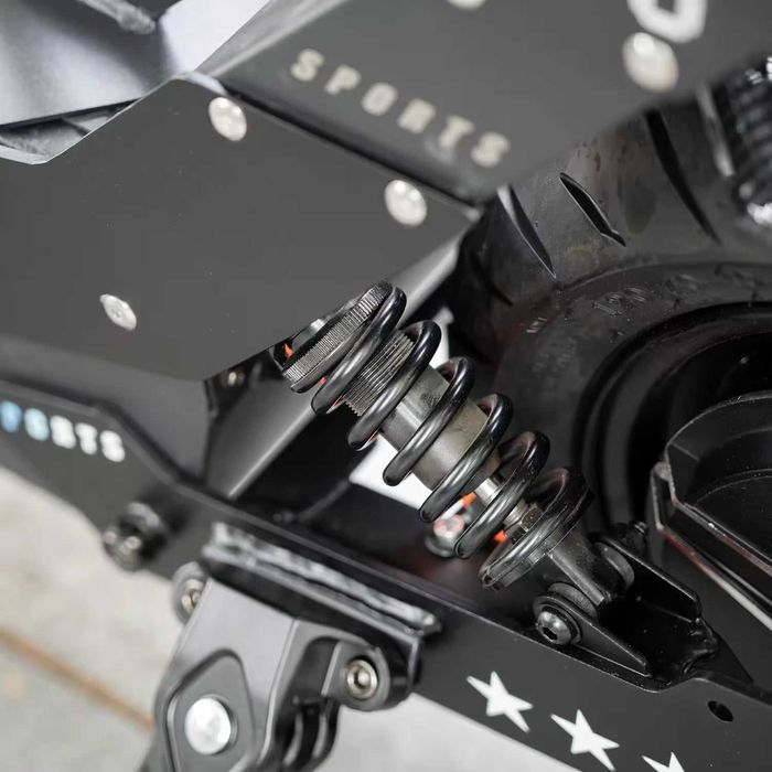 HEZZO F8 – Електрическа тротинетка 10000W, 150 км пробег, 100 км/ч