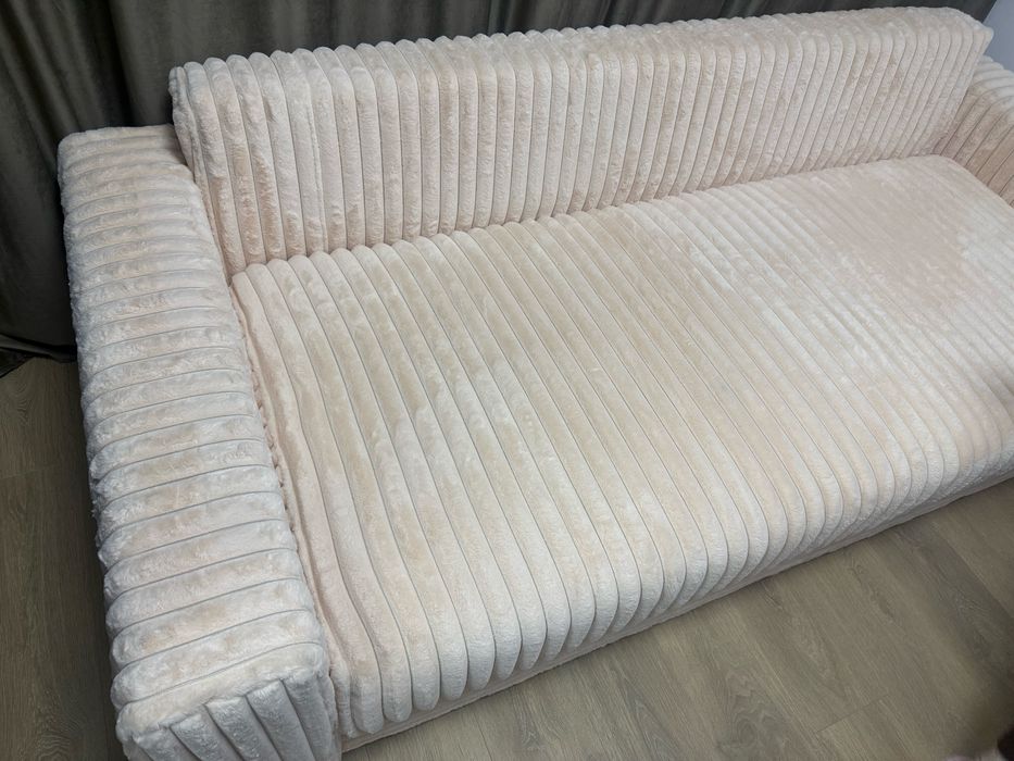 Canapea extensibila 235x105 somon, ca noua impecabila, lada depozitare