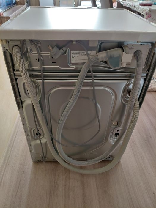 Bosch Серия 6 Пралня със Сушилня - 10.5/6 kg - 1400 rpm