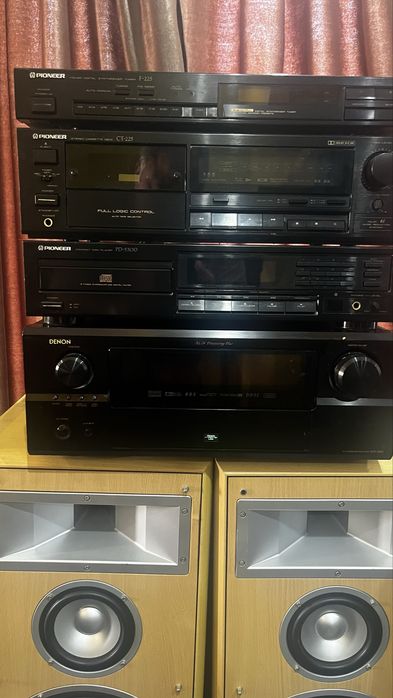 Denon AVR-3805 Pioneer