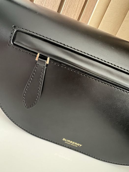 Оригинална дамска чанта  Burberry