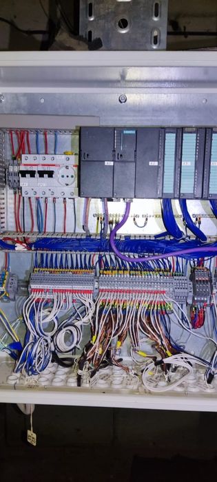 Холодильные машины 500 КВТ. 80млн (торг)