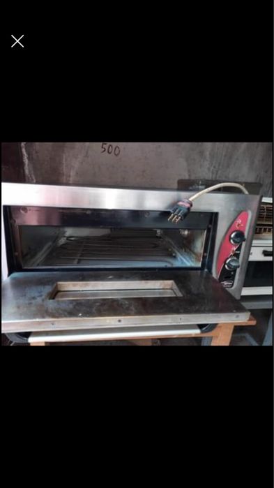 Фурна за пици с цяла плоча