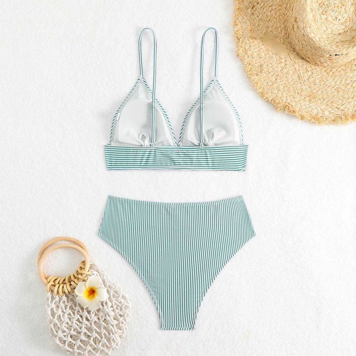 Топ бански за лятото